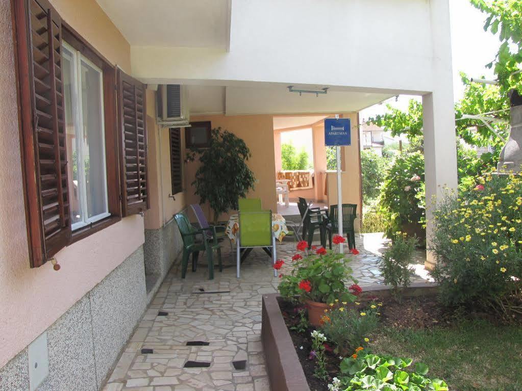 Apartment Alice Pula Extérieur photo